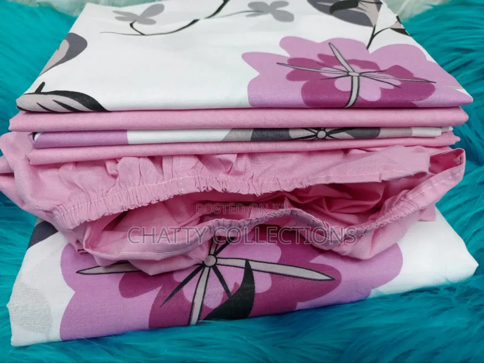 6 by 7 6 Piece Mix and Match Bedsheets With Pillow Cases