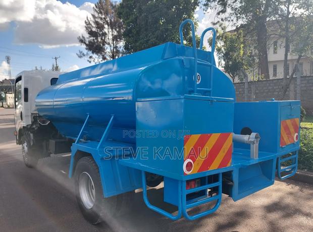 Isuzu NQR KDL Water Bowser - thumbnail 5