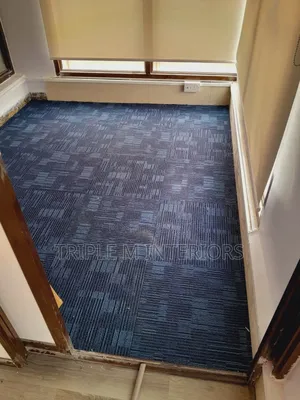Stylish Warm Carpet Tiles for Cozy Spaces