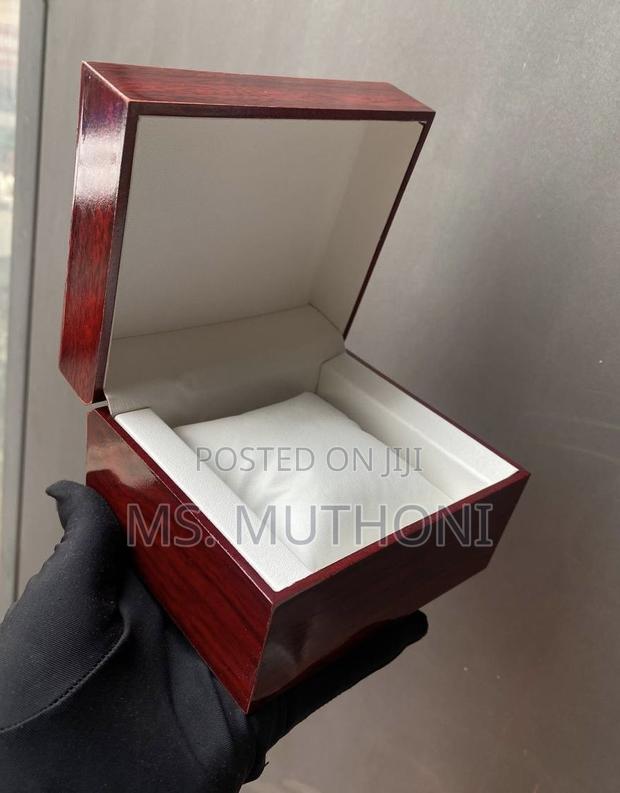 Single Timepiece Box Storage/ Organizer/ Display - thumbnail 2