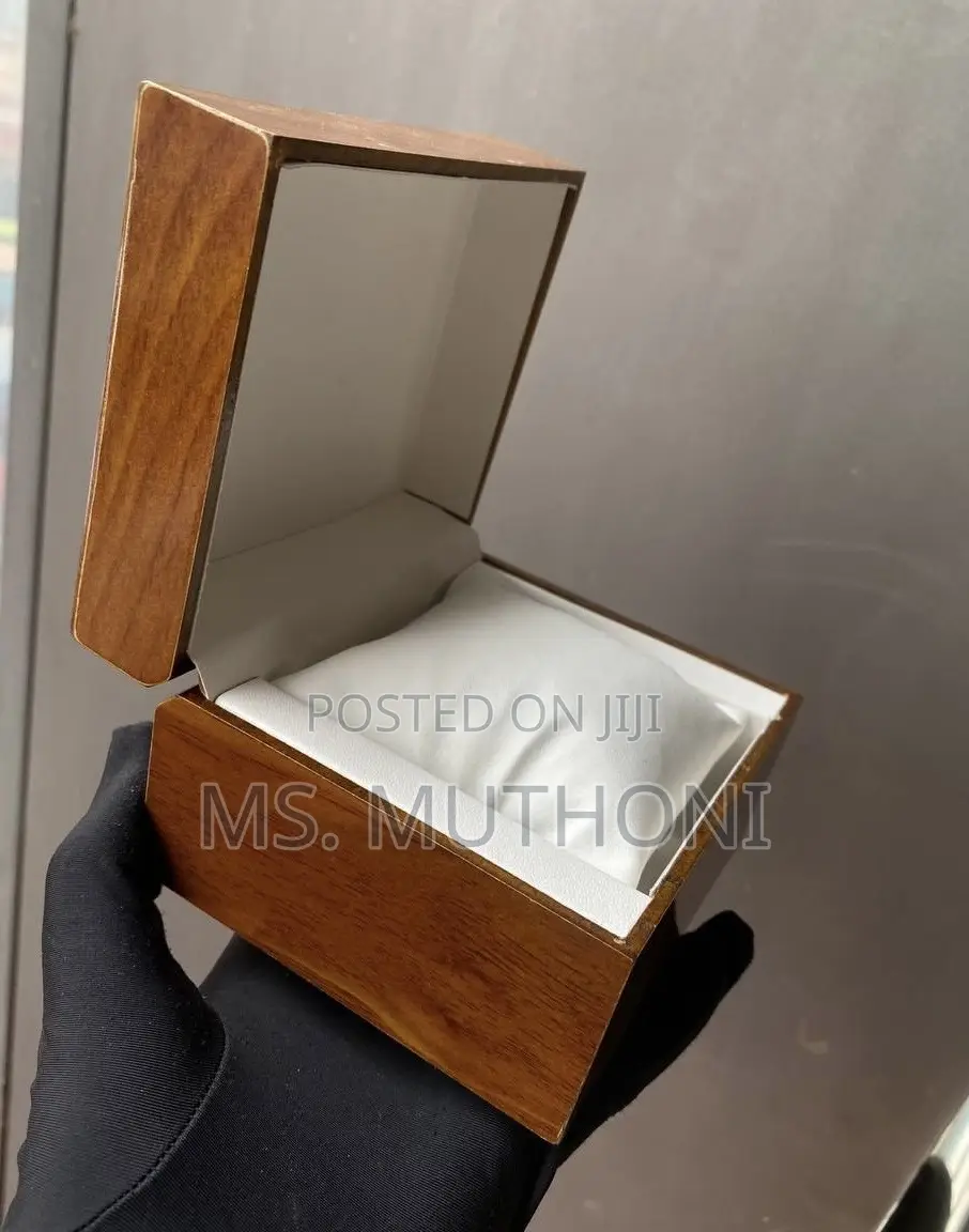 Single Timepiece Box Storage/ Organizer/ Display