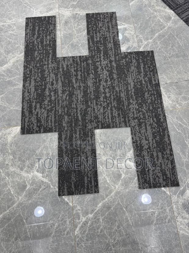 Easy to Clean,Dull Colour, Office Tile Carpets