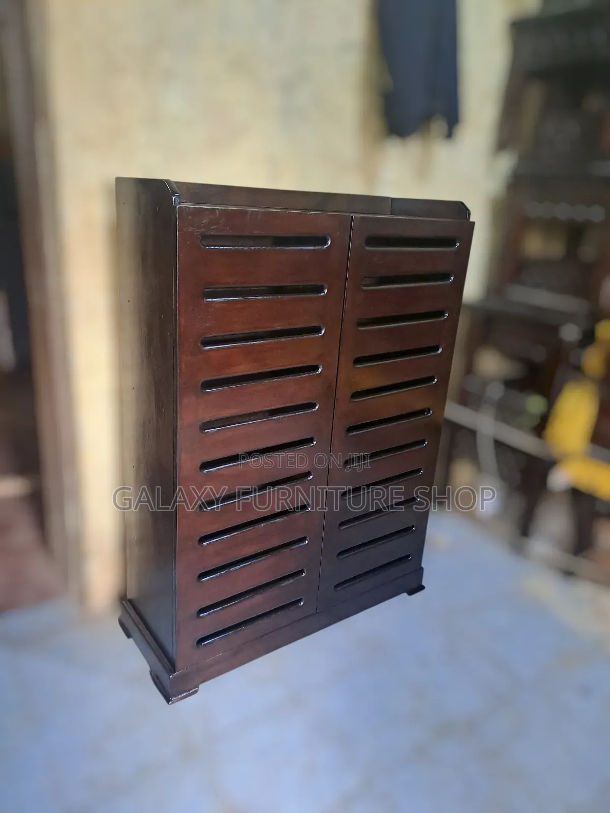 Closed Shoerack Cabinet