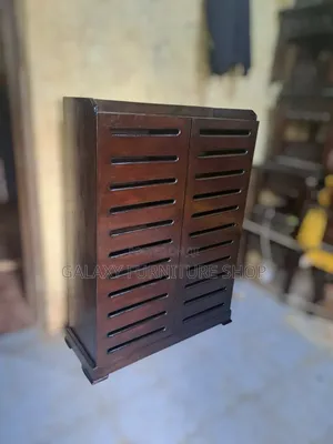 Closed Shoerack Cabinet