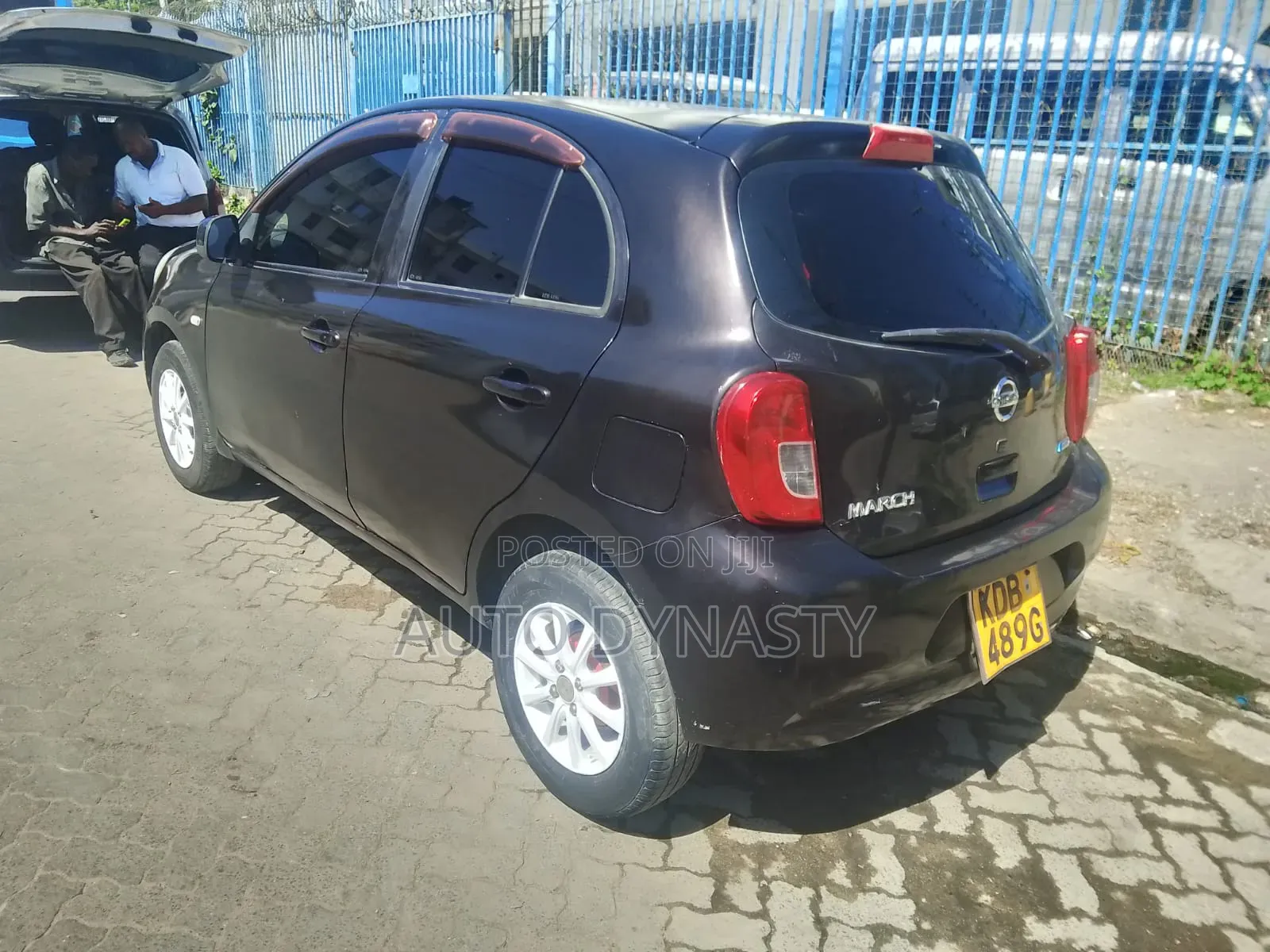 Nissan March 2012 Black