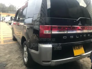 Mitsubishi Delica 2007 Black