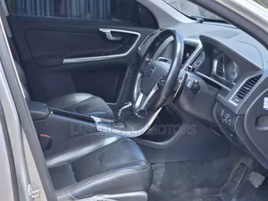 Volvo XC60 T5 AWD 2016 Silver