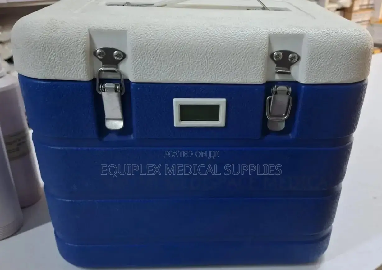 6 Liter Vaccine Carrier (With LCD Temperature Display)