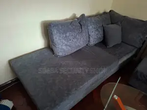 Luxury Grey U Shaped 7 Seater Sofa Plus Coffee Table Glass Set