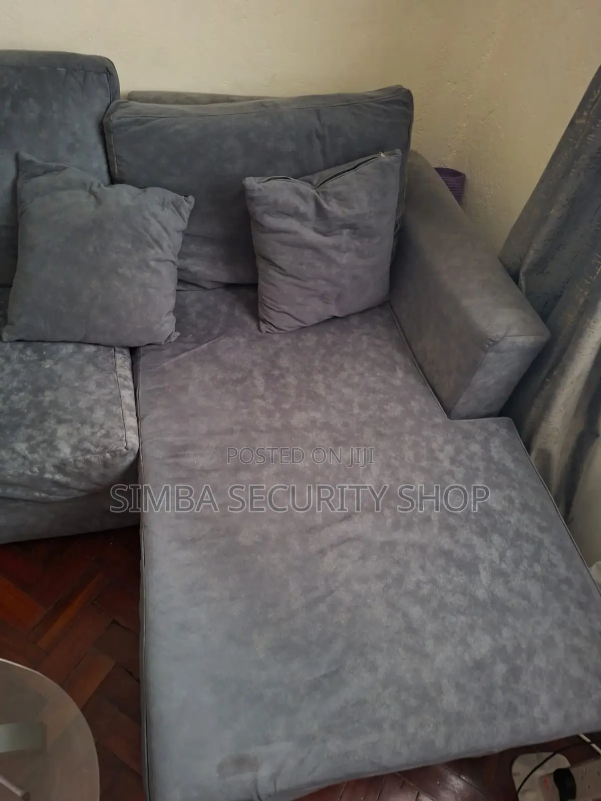 Luxury Grey U Shaped 7 Seater Sofa Plus Coffee Table Glass Set