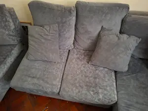 Luxury Grey U Shaped 7 Seater Sofa Plus Coffee Table Glass Set
