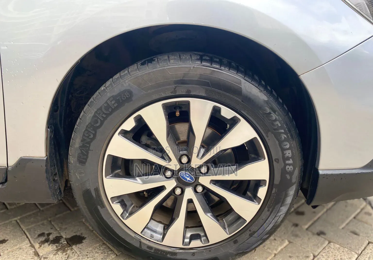 Subaru Outback 2016 Silver