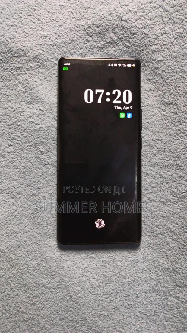 Infinix Note 40 Pro Plus 5G 256 GB Silver - thumbnail 2