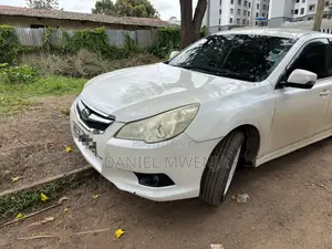 Subaru Legacy 2012 White