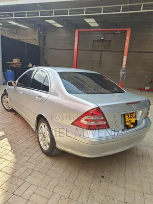 Mercedes-Benz C200 2006 Silver