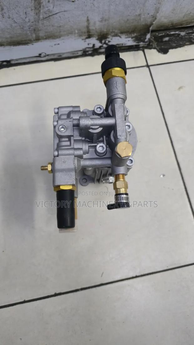 Petrol/Gasoline Pressure Washer Pump Head - thumbnail 4