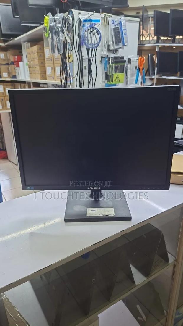 Samsung 22" Wide Monitor