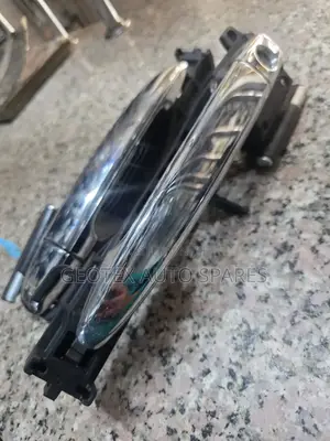 Toyota Harrier 240 Door Handles
