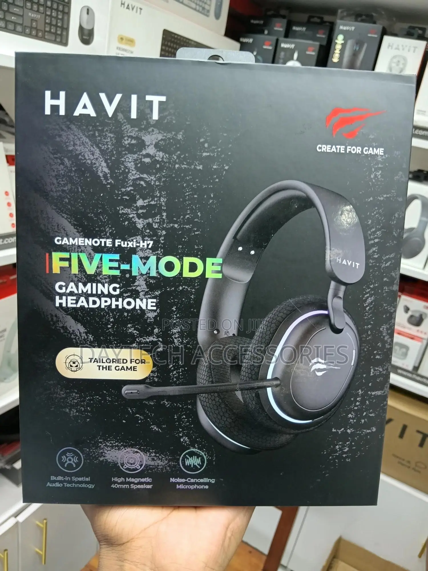 The Havit Gamenote Fuxi-h7 Five-mode Gaming Headphone.