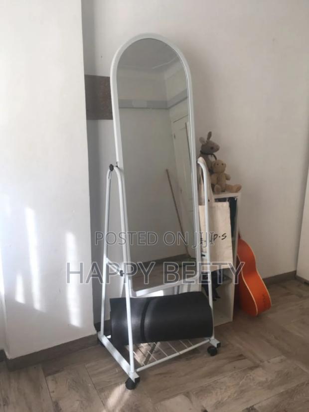 Floor Standing Mirror With Movable Wheels - thumbnail 2
