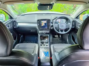 Volvo XC40 2019 White