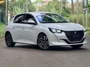 Peugeot 208 2021 White