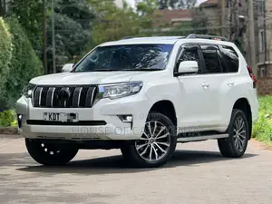 Toyota Land Cruiser Prado 2.8 2021 White