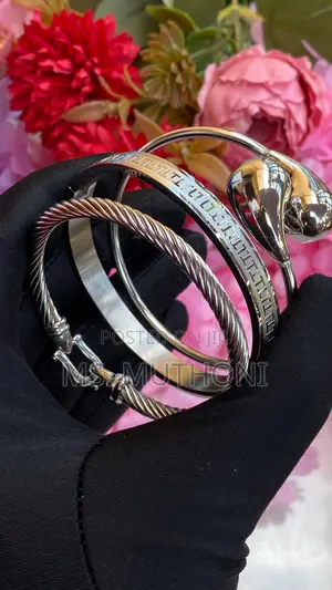 Tarnish Free Ladies Gold / Silver Bracelets