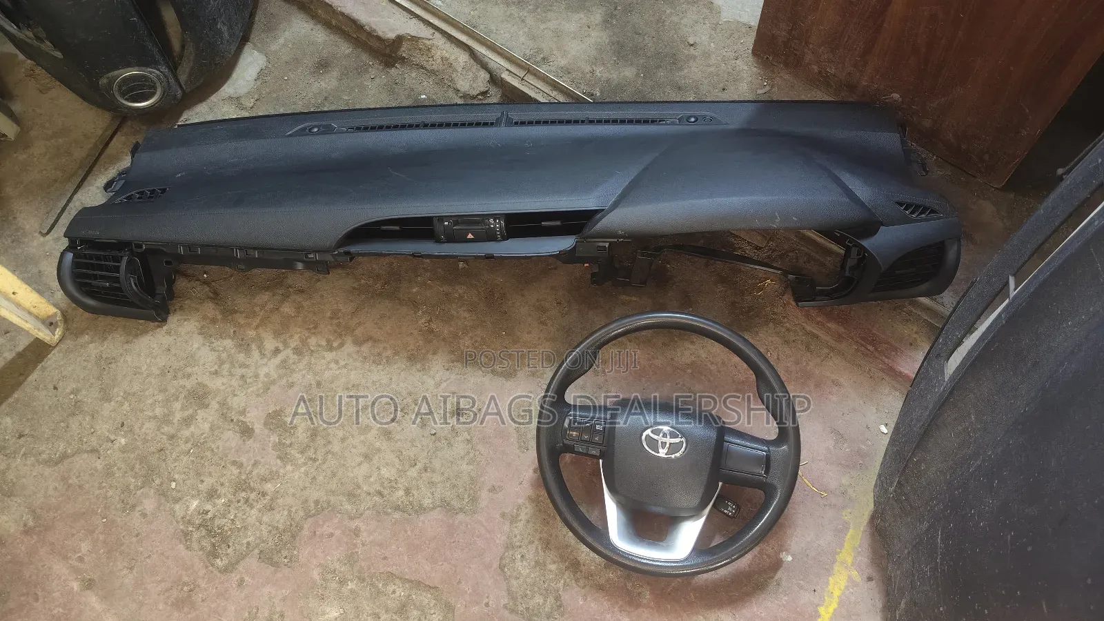 Hilux Revo Double Cab Dashboard and Stearing