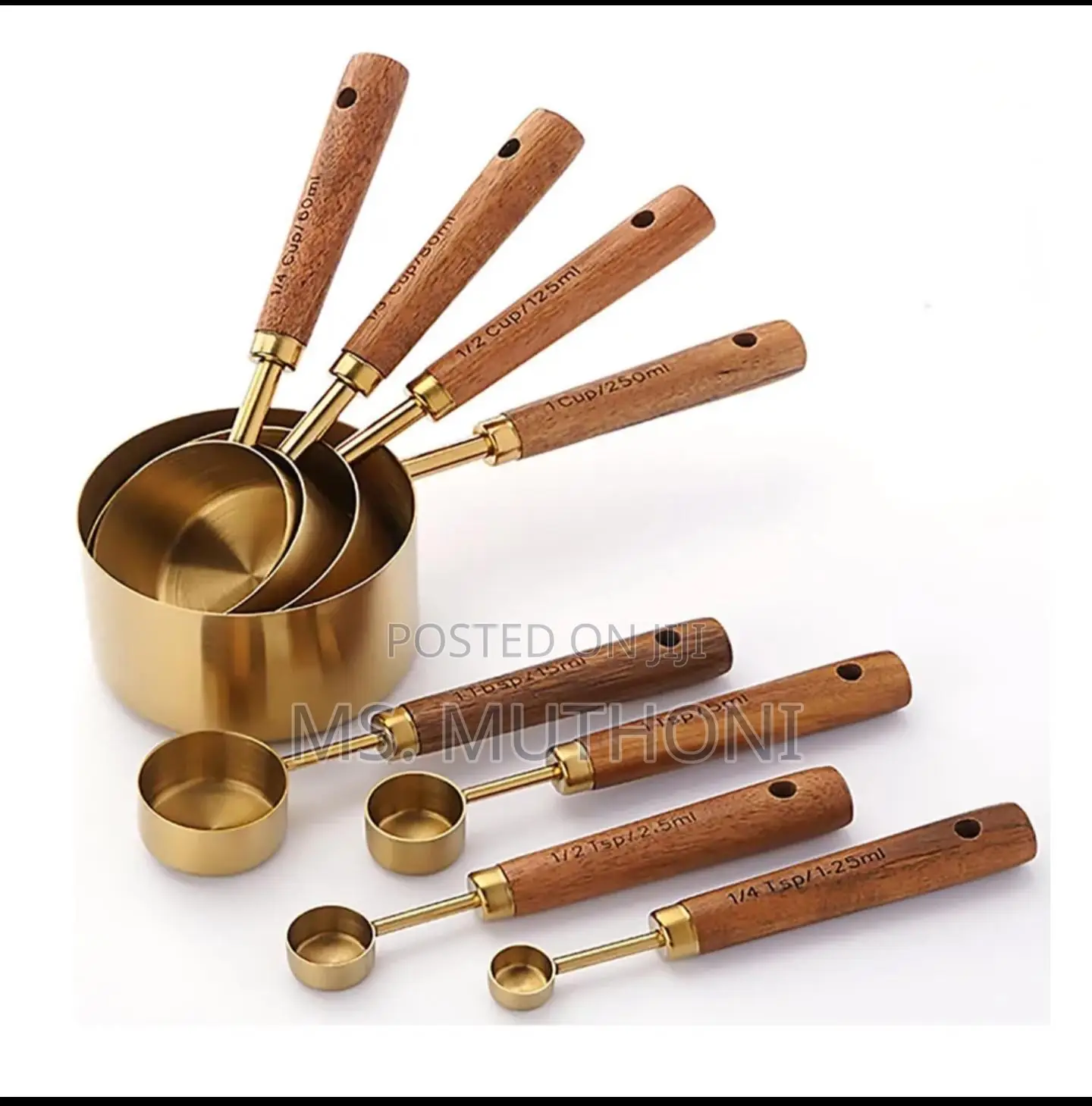Gold-Plated Stainless Steel 8pcs Measuring Cups With Wooden Handles