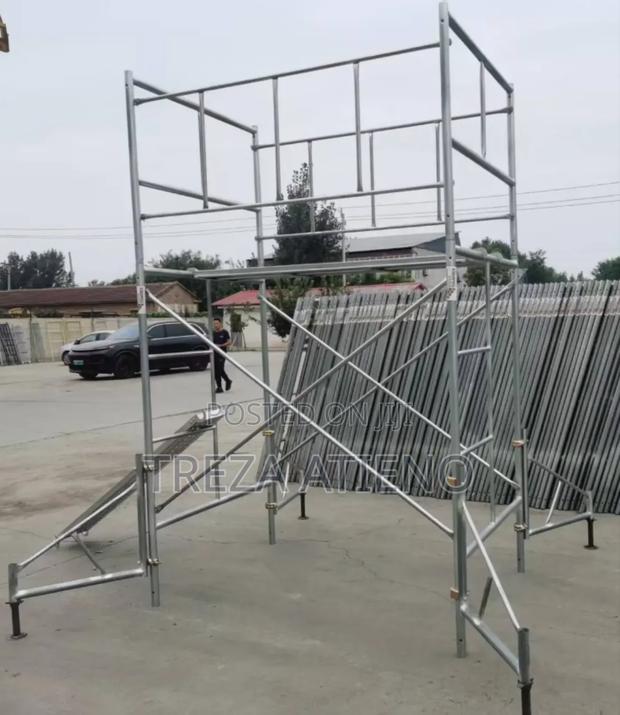 Galvanized Scaffold Access Ladder - main view