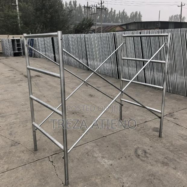 Reinforced Metal Scaffolding Ladder