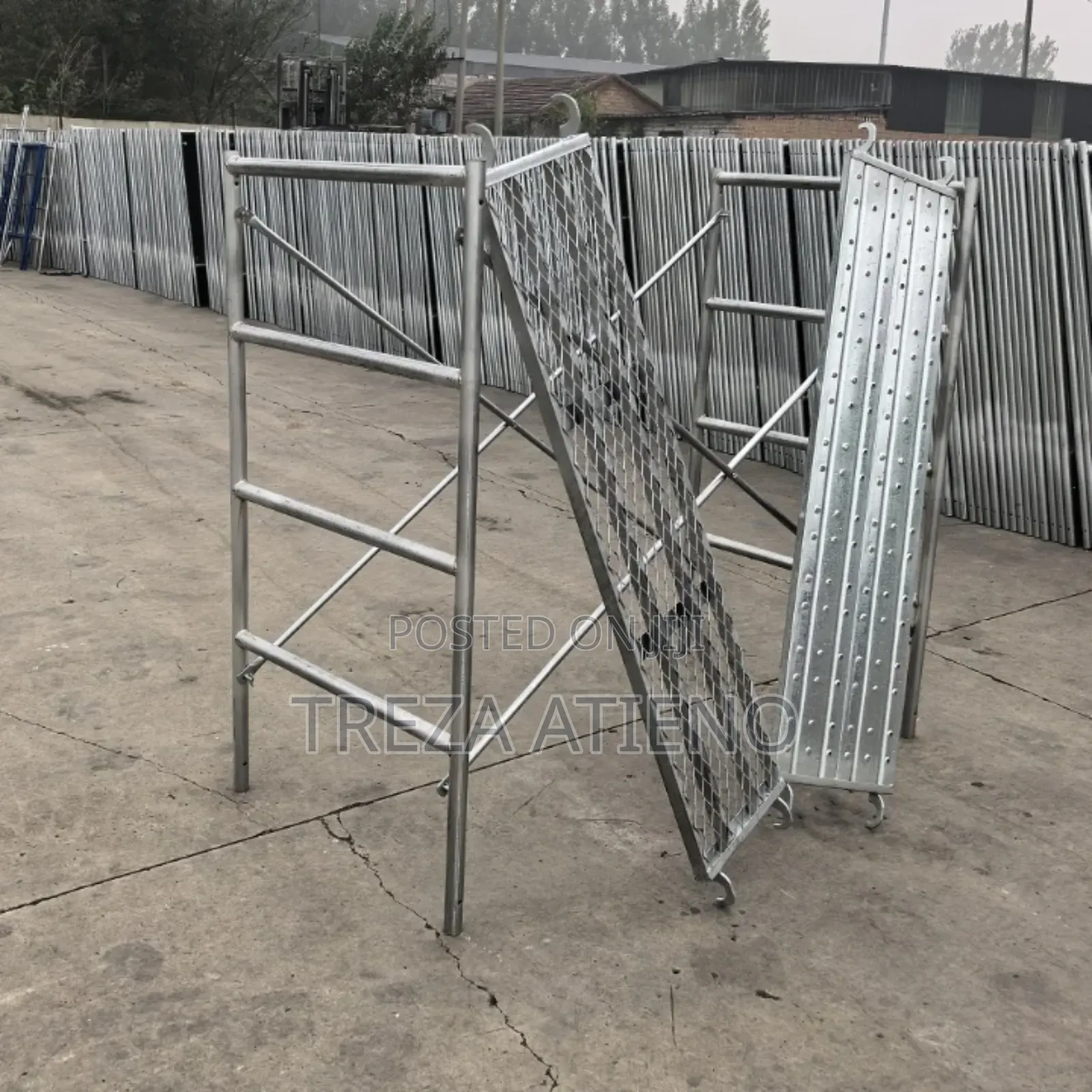Reinforced Metal Scaffolding Ladder