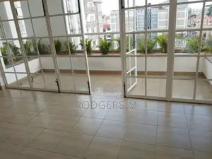 3bdrm Apartment in Valley Arcade for rent