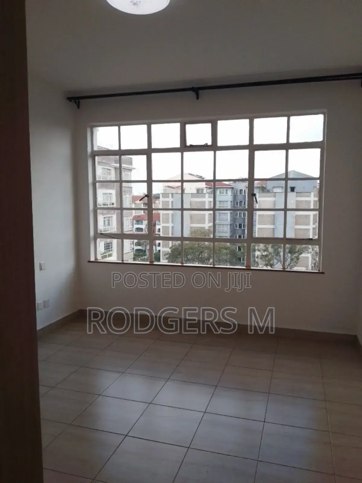 3bdrm Apartment in Valley Arcade for rent