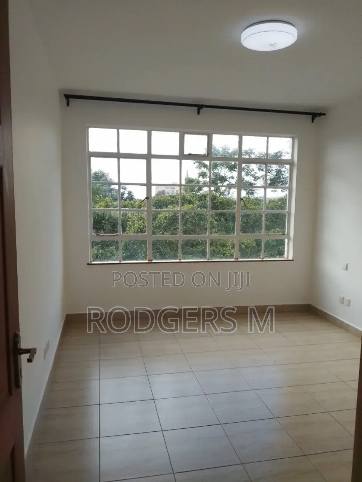 3bdrm Apartment in Valley Arcade for rent