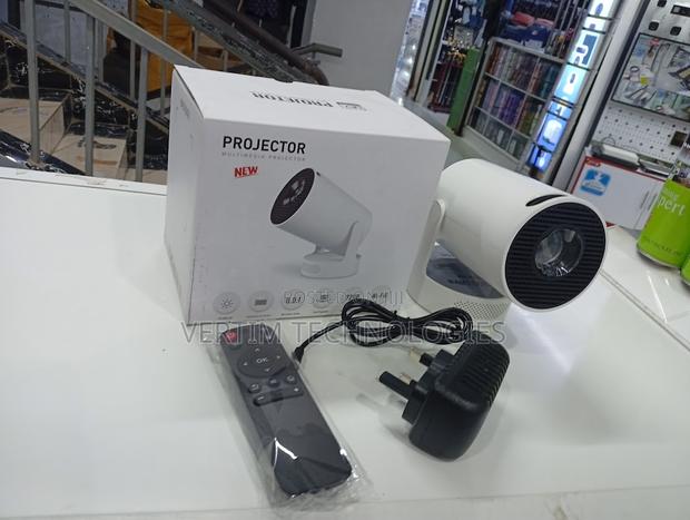 Stable Performance Hy300 1080p Full Hd Portable Android Projector - thumbnail 2