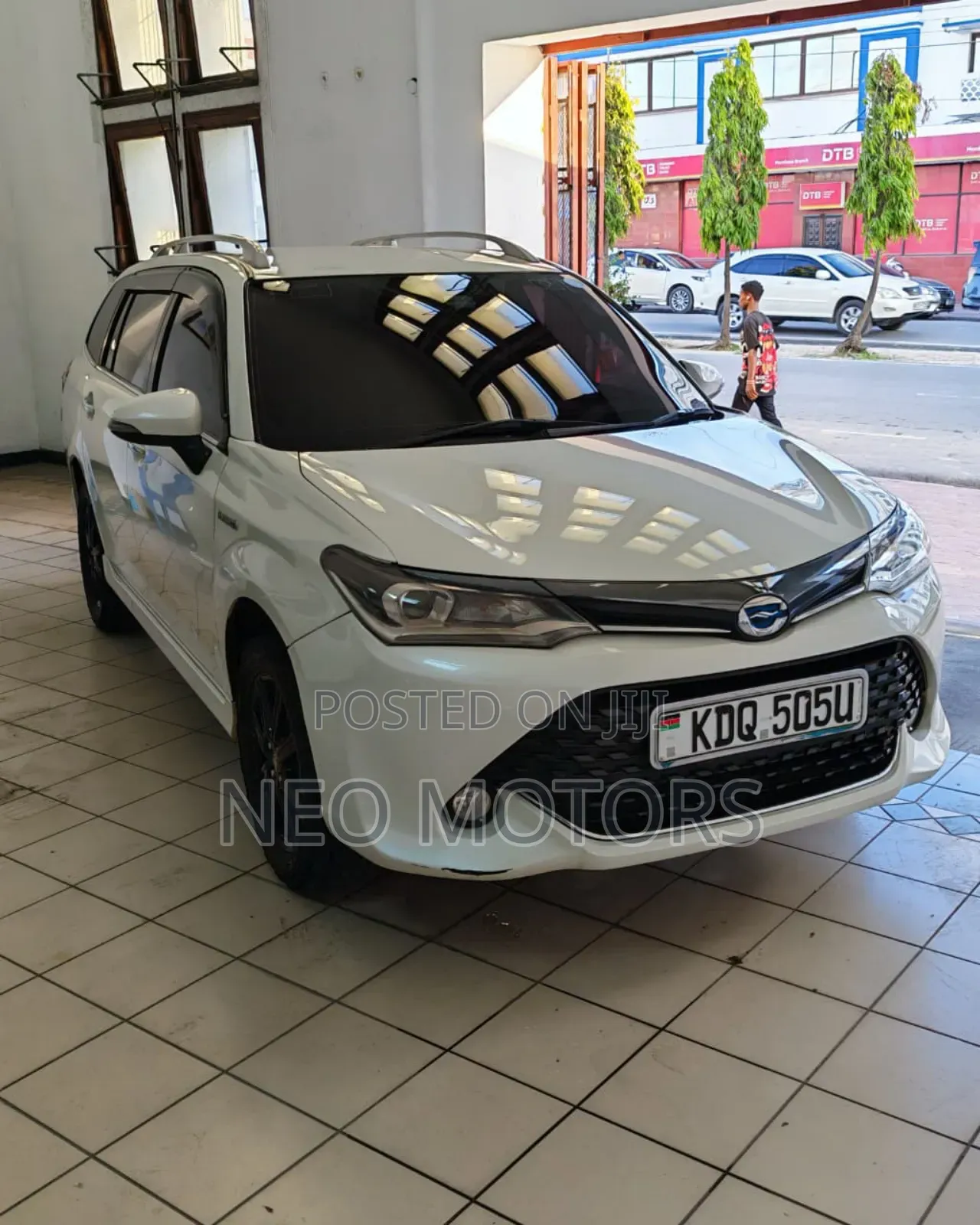 Toyota Corolla Fielder 2017 White