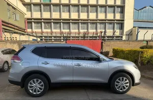 Nissan X-Trail 2016 Silver
