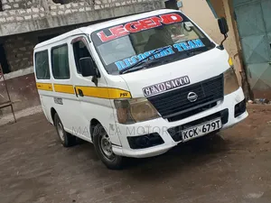 Nissan Caravan (Urvan) 2012 White