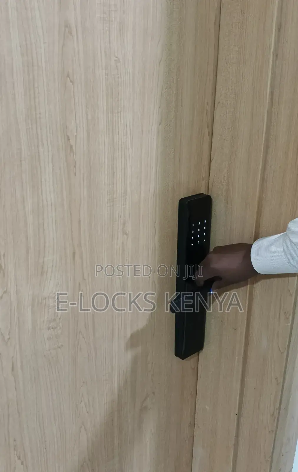 Wifi Fingerprints Lock Password,Card's, App Control Smart Lock