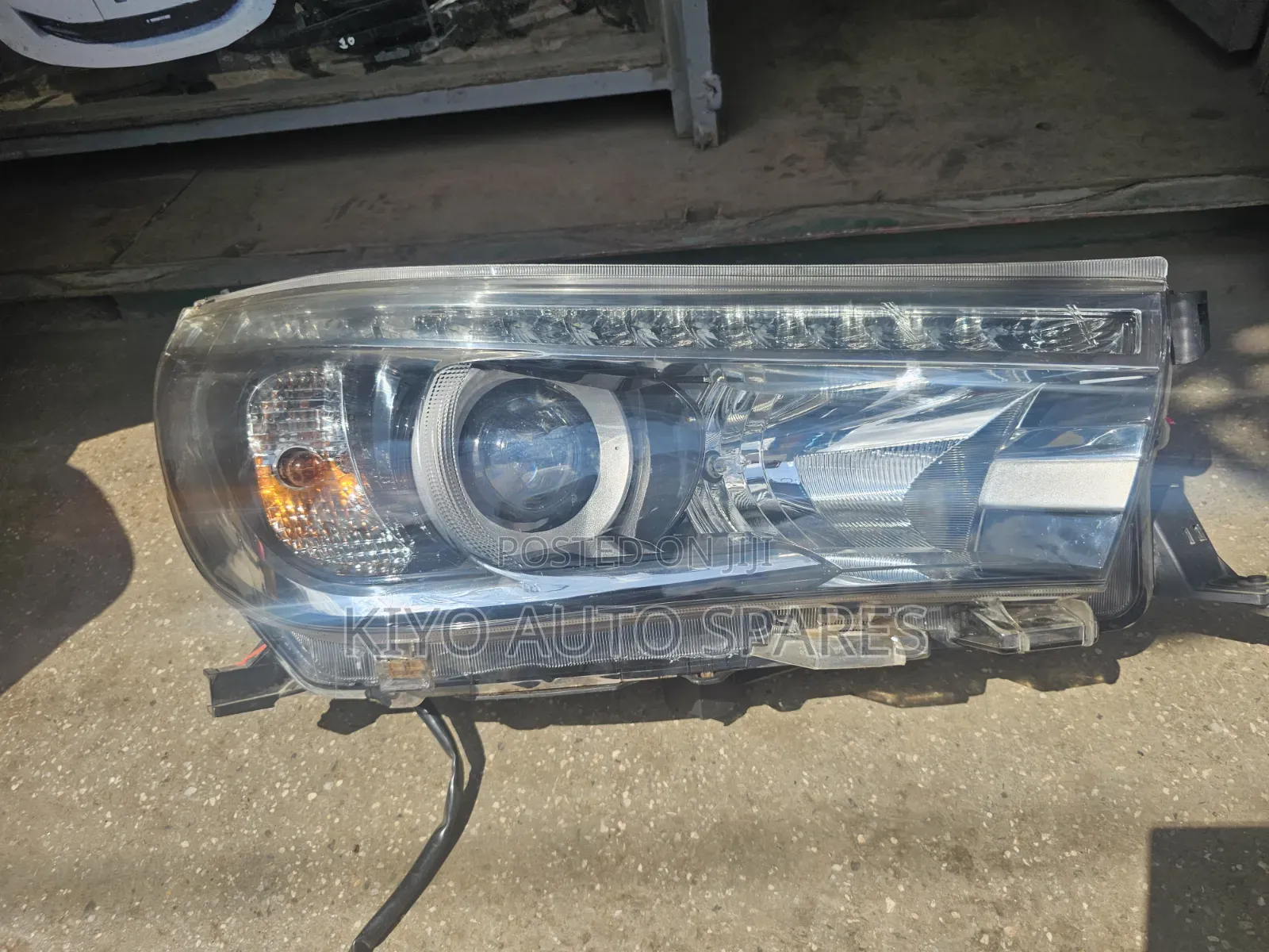 Revo 2018 Headlight