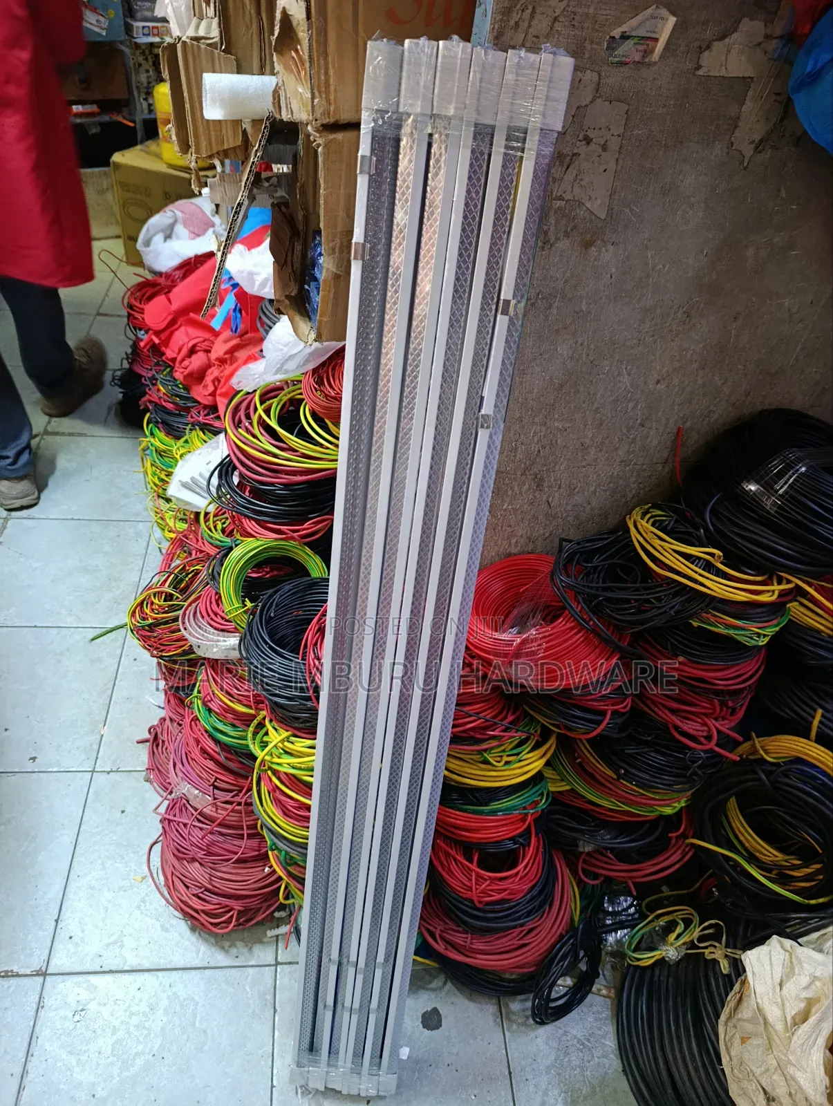 Fixture 4ft