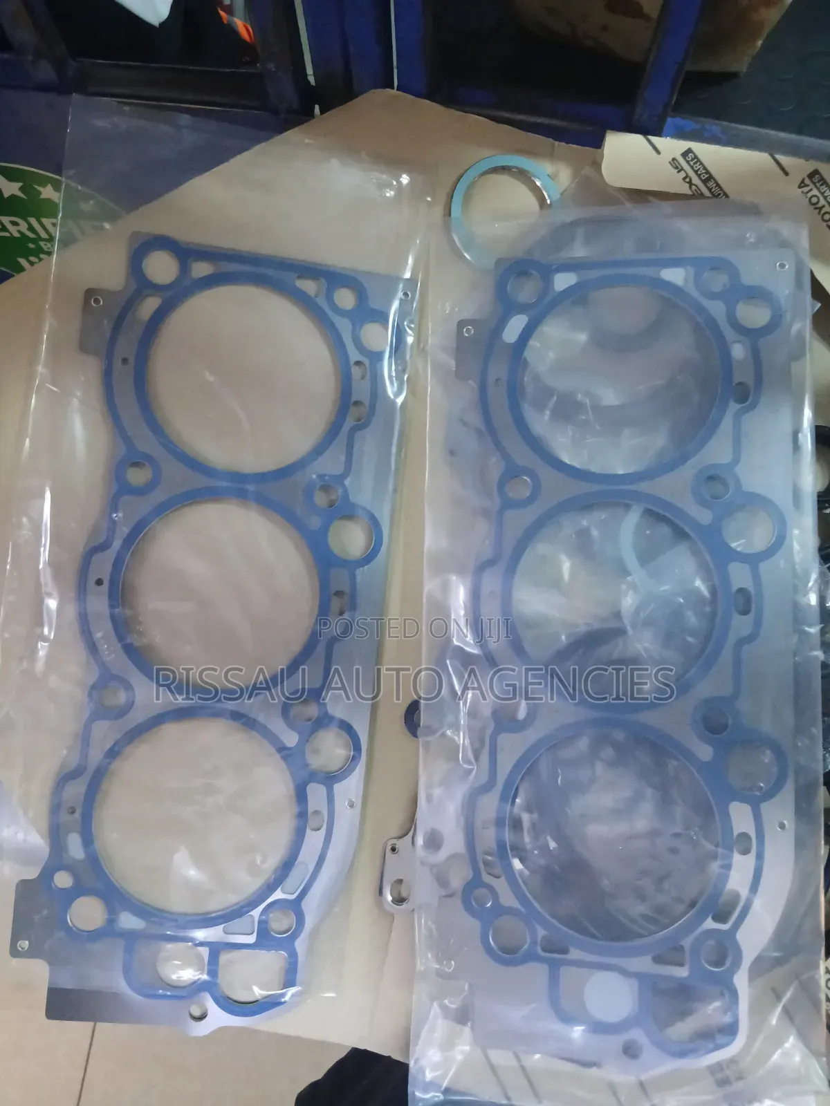 Toyota 5vz-Fe Engine 3.4 Litre Overhaul Gasket Kit Made in Japan.