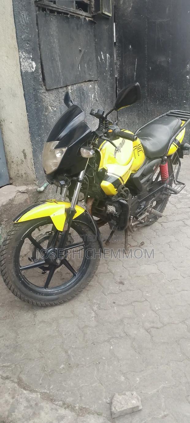 TVS Apache 160 4V 2013 Yellow - thumbnail 4