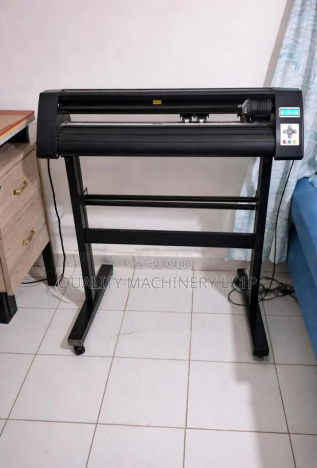 High Precision 2ft (720mm) Vinyl Cutter Plotter Machine - main view