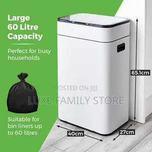 Modern Automatic Motion Sensor Trash Can Featuring a Touchless Lid