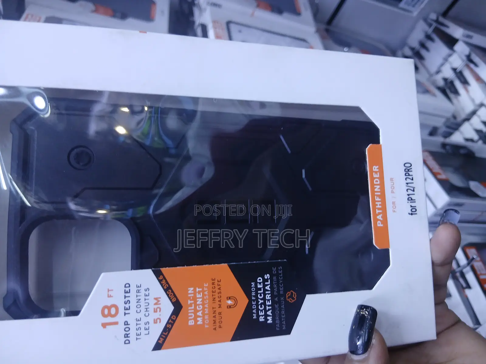 (Uag) Pathfinder Case for iPhone 12 and 12 Pro.