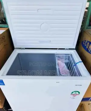 New Arrivals Ailyons 200 Litres Freezer