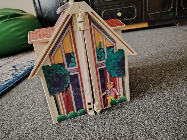 Playmobil House - thumbnail 4